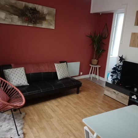 Pounette, Appartement T3 Centre / Thermes Luxeuil Exteriör bild